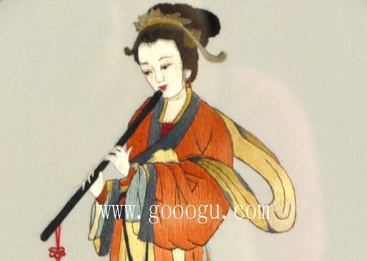 神態端莊、演繹樂曲！
